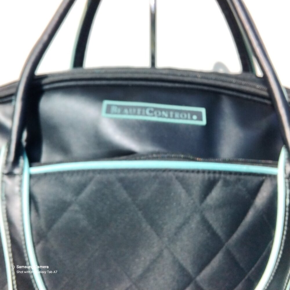 BeautiControl Cosmetics Multi-Pocket Quilted Sales Demo or Travel Carry-on Bag